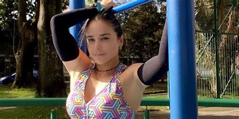 La Pecosa De Guerreros Presumi Retaguardia Con Sensual Bikini Canal