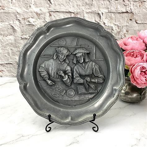 Винтаж: Оловянная тарелка РОСТОВЩИК С ЖЕНОЙ_1. Квентин Массейс. в ...