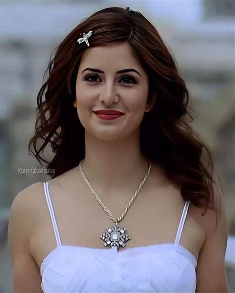 Pin By Shainaz Shaikh On Katrina Kaif Katrina Kaif Hot Pics Katrina Kaif Dresses Most