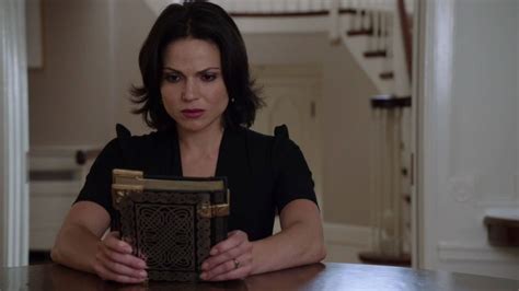 Regina Mills Once Upon A Time Photo 33546403 Fanpop