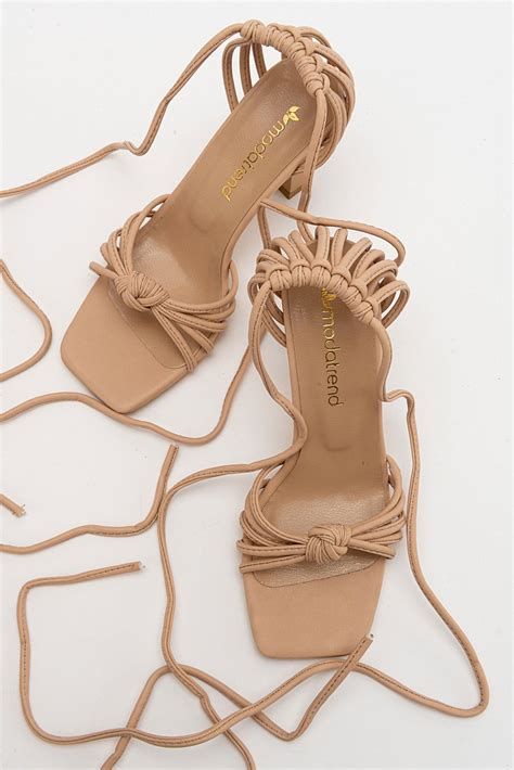 İpli Bağlamalı Kadın Topuklu Sandalet NUDE