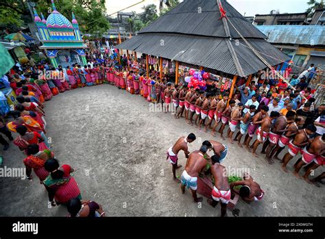 Charak Puja Hi Res Stock Photography And Images Alamy