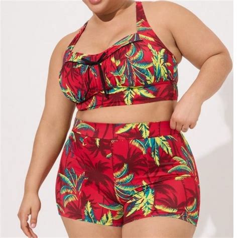 Torrid Swim Torrid Nwt Retro Wireless Ruched Cups Bikini Top And