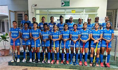 Hockey India names junior women's team for SA tour