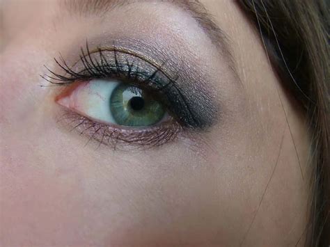 Urban Decay Naked отзывы на палетку свотчи теней макияжи сравнение и выгодная цена Сайт