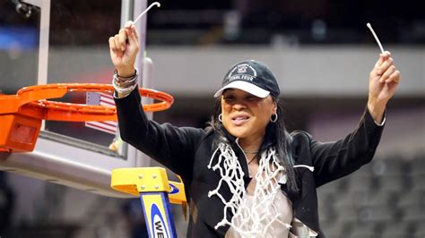 Carolyn Peck elated for Dawn Staley as second black coach to win women’s basketball title | Ncaa ...