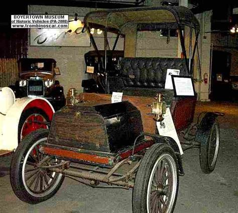 Boss Steam Car model D Runabout voiture routière de 1905 voitures