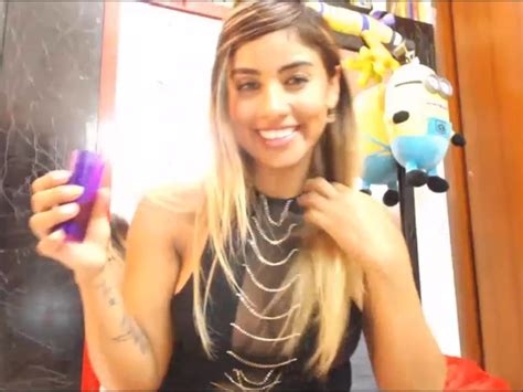 Latina SofiaSexHot Anal Vag Dildo Squirts