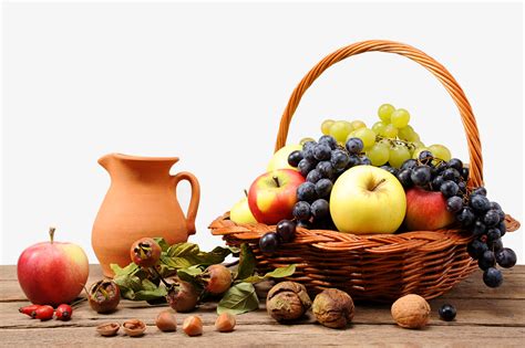 Fondos de Pantalla Bodegón Frutas Uvas Manzanas Nuez Cesta de mimbre ...