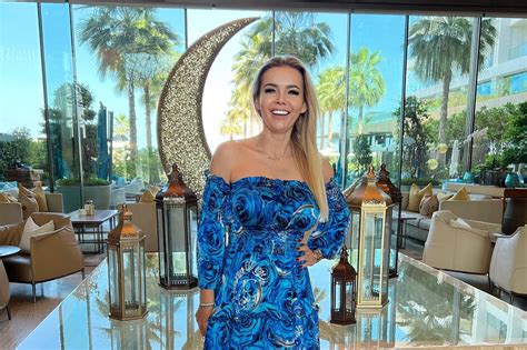 Monika Chwajo Zachwyca W Dubaju Zjawiskowe Stroje Pon Tnie Bikini I