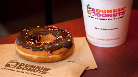 Dunkin Launches New Canned Iced Coffee Drinks Video Dailymotion