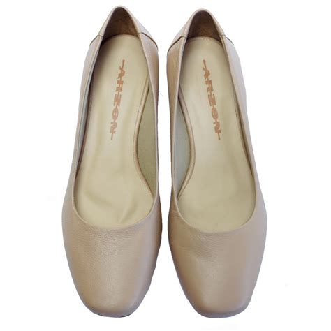 Scarpin Salto Baixo Nude