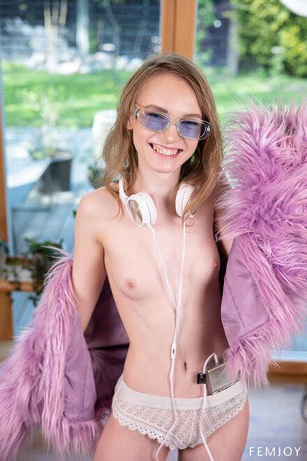 Amateur Girl 0035 XL 6488871976ce2 Porn Pic