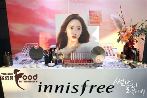 Review Swatch Y D Ng Son Glow Tint Stick C C Hot Innisfree Th Gi I Skinfood
