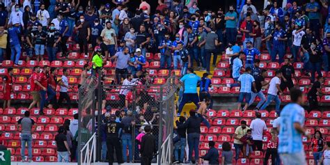 Suspenden El Partido Querétaro Vs Atlas Por Violencia Entre Porras En