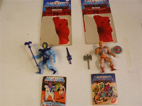 Motu 1981 He Man And Half Boot Skeletor 8 Back Card Backs Weapons Action