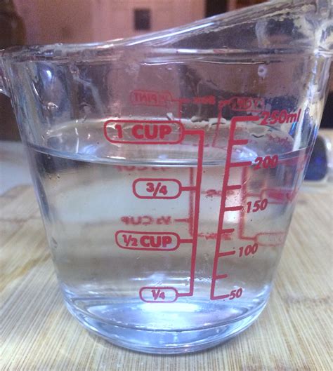 The Difference Between Liquid & Dry Measuring Cups | Nutrition Savvy
