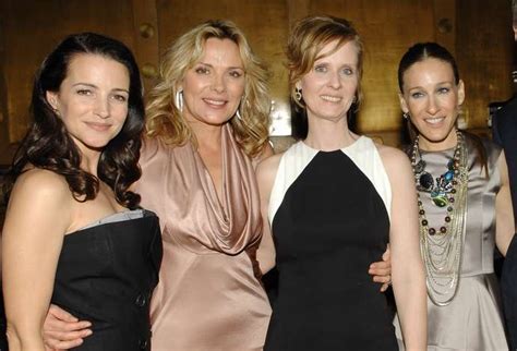 Kim Cattrall And just like that η Samantha επιστρέφει στο Sex and