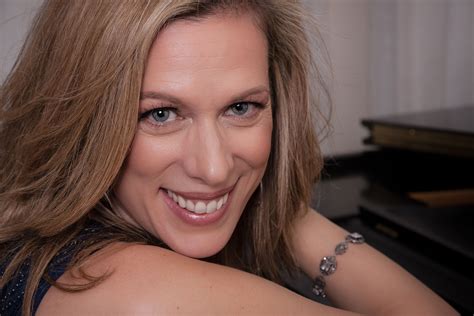 Pictures of Jennifer Scott