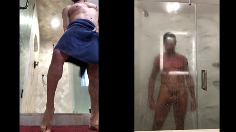 Hot Straight Stud Showering Thisvid En Espa Ol