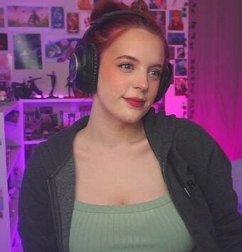 Louiseyhannah Officialannalouise Nude Leaks OnlyFans Leaked Models TubeZZZ Porn Photos