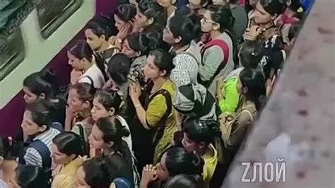 Метро в Мумбаи