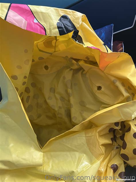 Squeaky Pup Nude OnlyFans Leaks Fappening FappeningBook