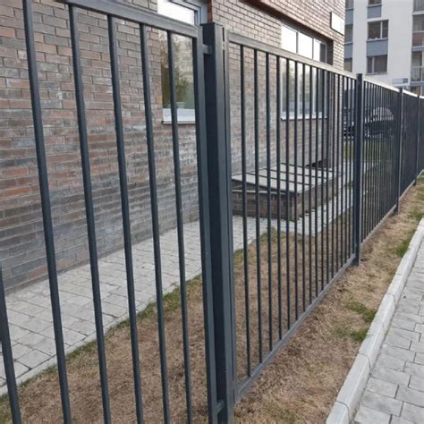 Сварной забор купить в Уфе, цена секционного забора с установкой под ...