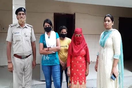Girls Pose As Cops Blackmail Senior Citizen After Making His Nude