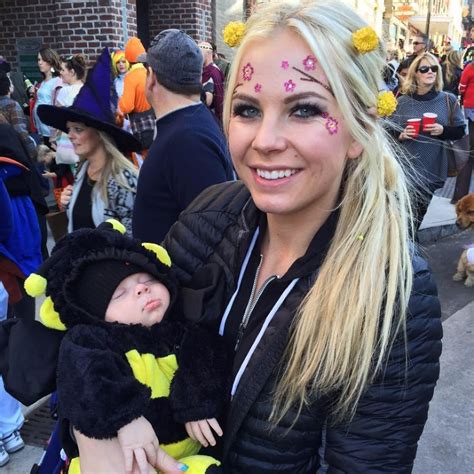 Panna Odmietala Sex S Priate Om A Do Svadby Najprv Ju Drsne T Ral Potom Urobil Nie O Z Oho