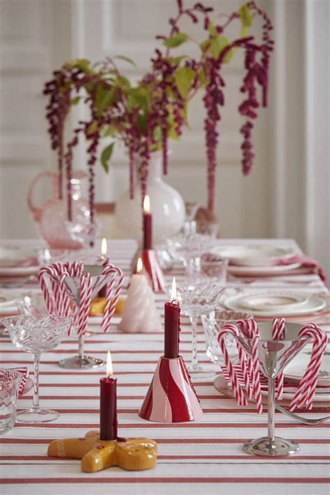 Reveal the Shocking Secrets Behind the Perfect Christmas Table!