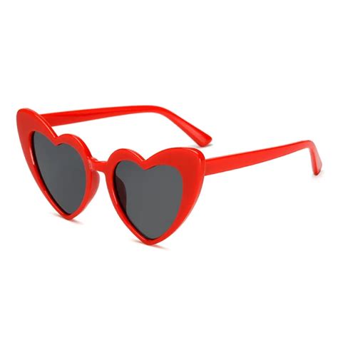 New Fashion Love Heart Cat Eye Sunglasses Women Brand Designer