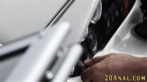 Babe Gets Holes Fingered And Ass Fucked