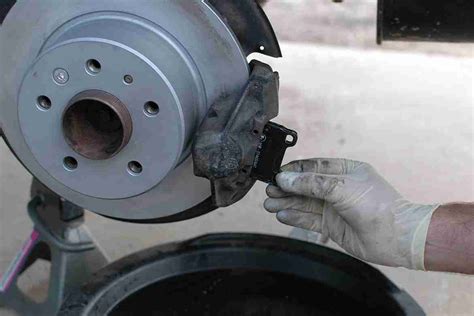 Brake Pads 5 Warning Signs Your Car Needs New Ones