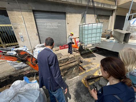 Acqua Inquinata A Messina Rete Idrica Ripulita Adesso Vanno