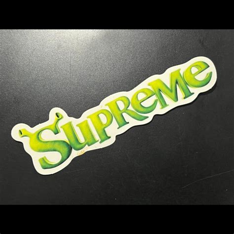 SUPREME Sticker 4cm x 17cm - Loong Wah Motors Group Limited