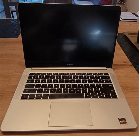 Huawei MateBook KPL-W00 14' Opalenica • OLX.pl