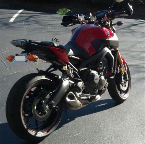 Yamaha Fz Naked Sport Bike Mint