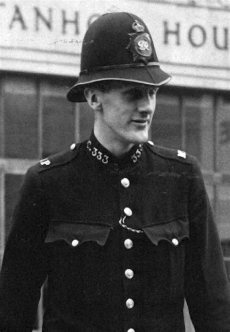 Filelondon Police Collar Number Wikimedia Commons