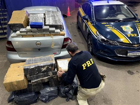 Polícia Rodoviária Federal apreende mais de 250 kg de drogas em Osório