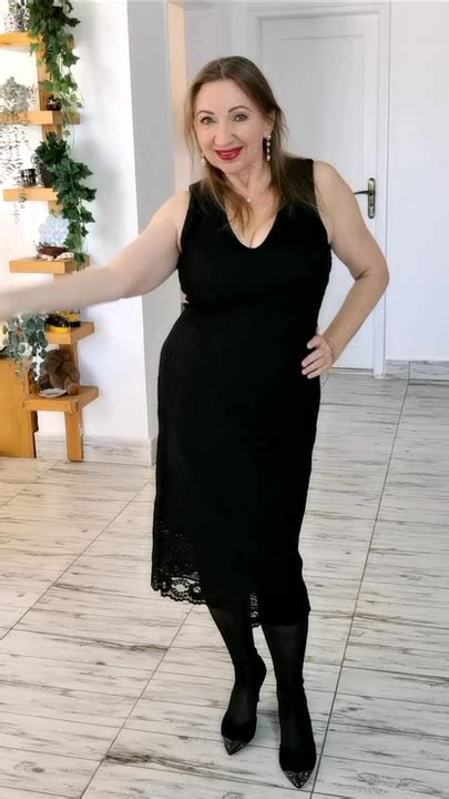 Hot GILF In Glasses Amateur Amateur Porn Feat MariaOld By FapHouse XHamster