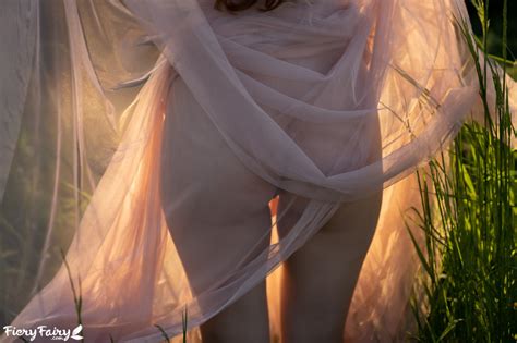 OnlyFans Instagram X Itsfieryfairy Fieryfairy Nudeforestfairy Cozylilu Nude
