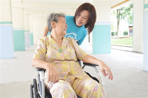 21 Fun Activities for the Elderly in Singapore - Homage