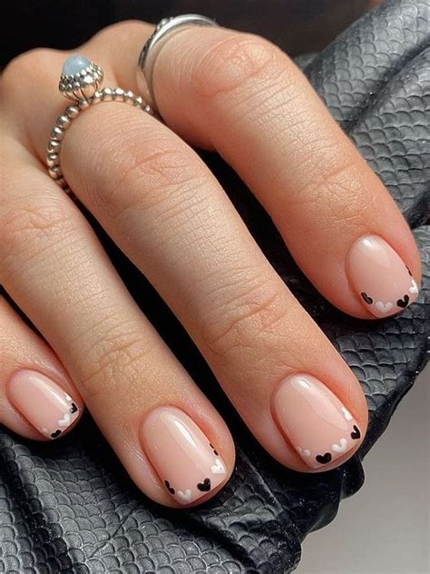Pin By Anna Clara On Unhas Nailart Stylish Nails Nude Nail Designs Nail Art