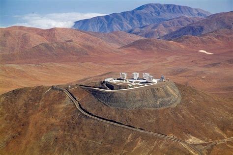 observatoire du cerro paranal au chili largest telescope observatory