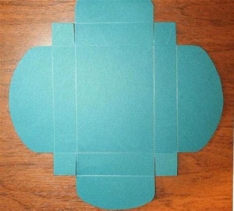 Красивая коробочка для подарка