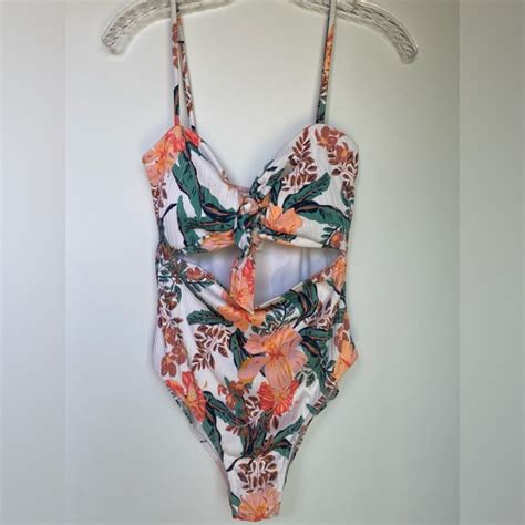 Roxy Swim Roxy Cut Out Bikini Size Large Printed Beach Classics Onepiece Swimsuit Poshmark