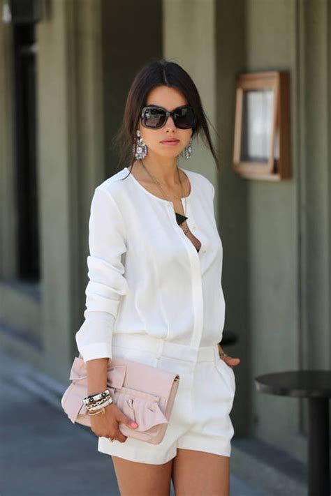 How To Wear All White Outfits And Look Stunning