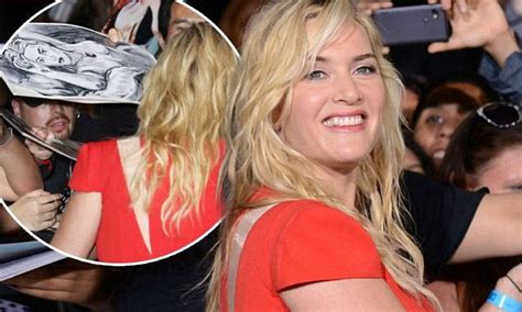 Kate Winslet Presented With Nude Drawing By Titanic Fan At Divergent Premiere Daily Mail Online