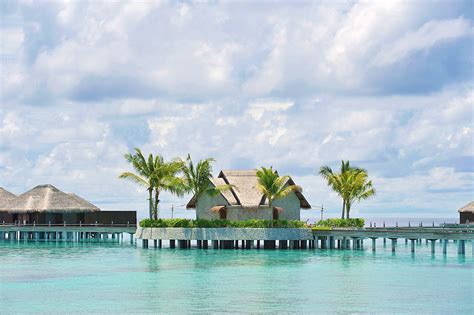 Dream holidays lived in Maldives! - PEAKLIFE